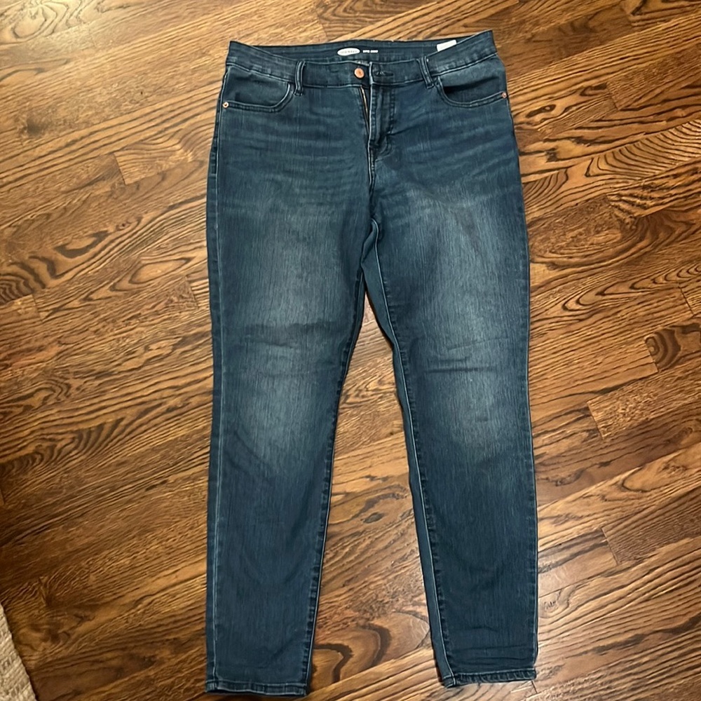 Old Navy  super skinny jeans